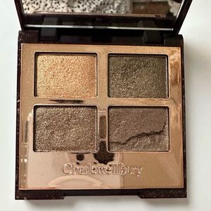 Charlotte Tilbury Luxury Palette in Green Lights
